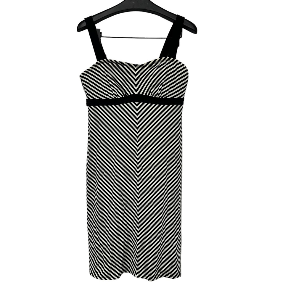 Athleta Dress Womens  Black White‎ Striped Molded BRA Stretch active swim beach